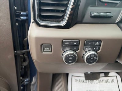 2023 GMC Sierra 1500 4WD Crew Cab Short Box Denali