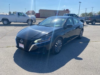 2023 Nissan Altima SV FWD