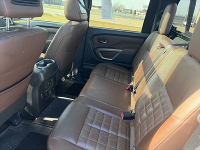 2021 Nissan TITAN Crew Cab Platinum Reserve 4x4