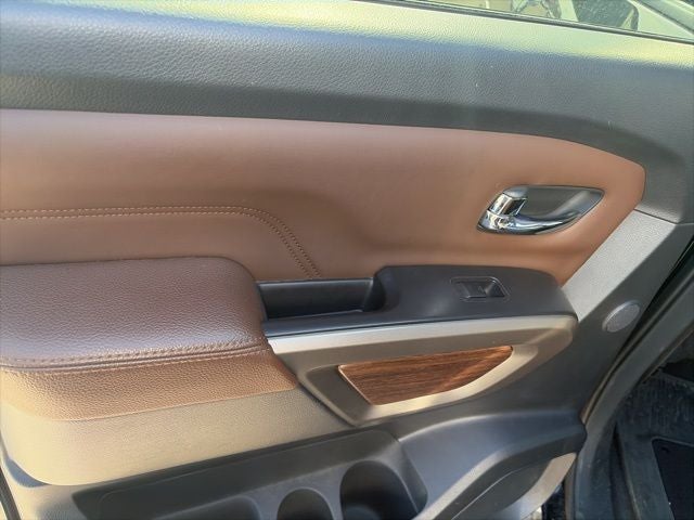 2021 Nissan TITAN Crew Cab Platinum Reserve 4x4