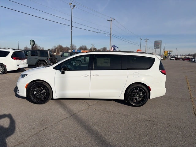 2026 Chrysler Pacifica PACIFICA SELECT