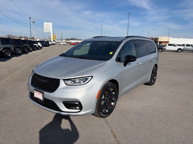 2026 Chrysler Pacifica PACIFICA SELECT