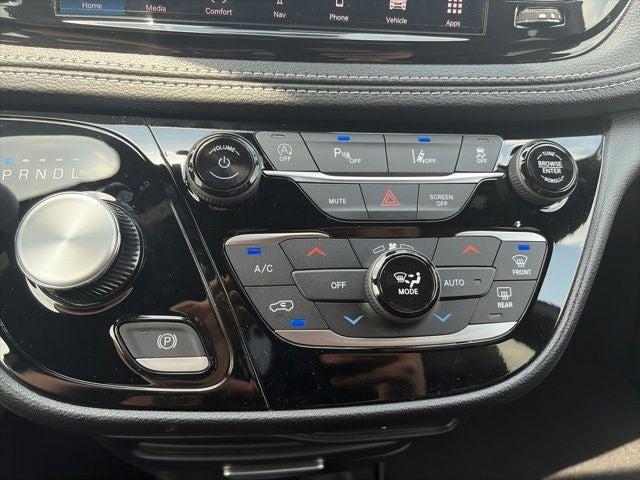 2027 Chrysler Pacifica PACIFICA SELECT