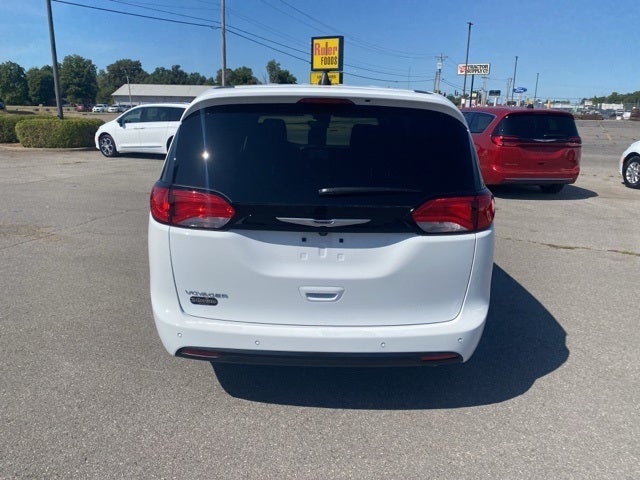 2026 Chrysler Voyager VOYAGER LX