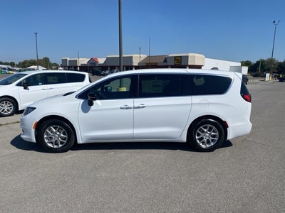 2026 Chrysler Voyager VOYAGER LX