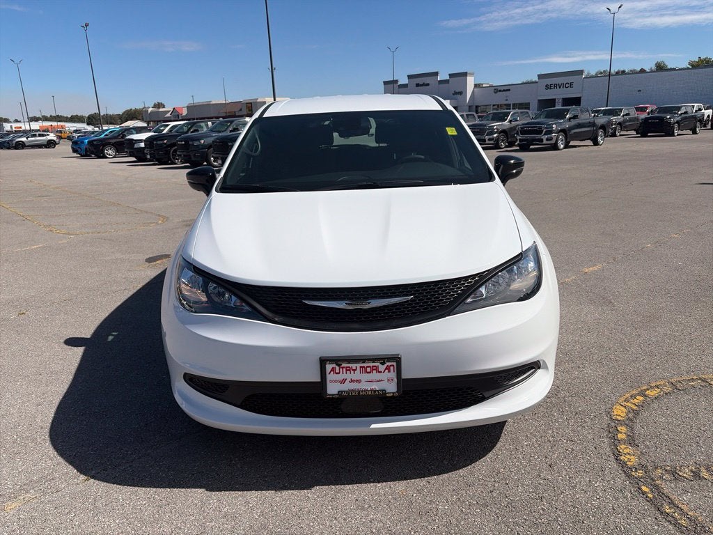 2027 Chrysler Pacifica PACIFICA LX