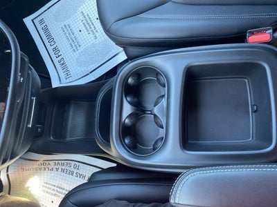 2026 Chrysler Voyager VOYAGER LX