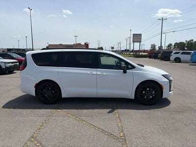 2027 Chrysler Pacifica PACIFICA LIMITED