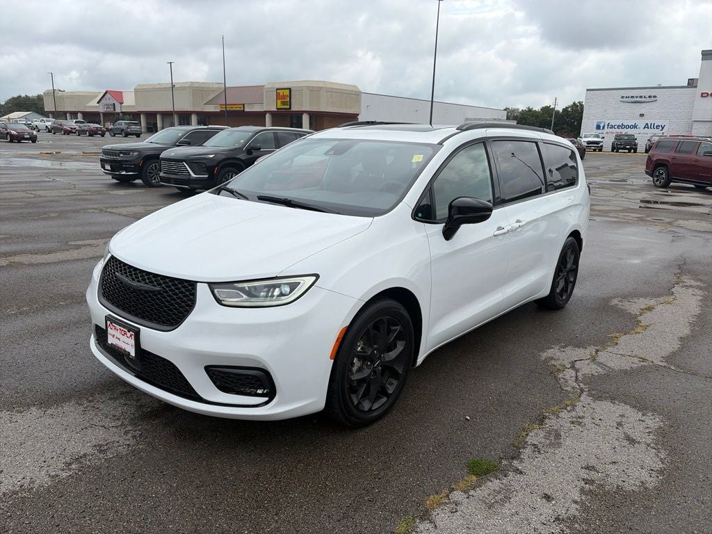 2025 Chrysler Pacifica Limited