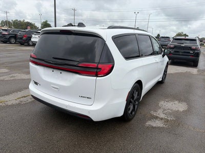 2025 Chrysler Pacifica Limited