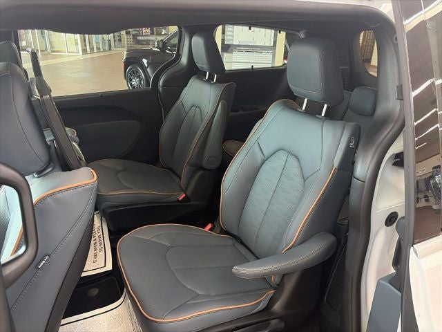 2027 Chrysler Pacifica PACIFICA PINNACLE AWD