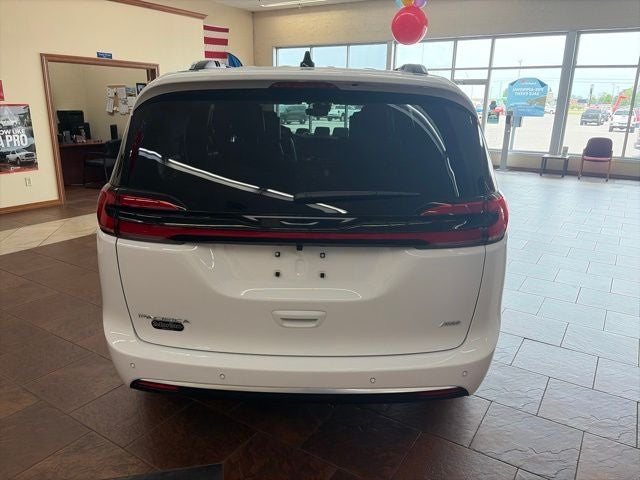 2027 Chrysler Pacifica PACIFICA PINNACLE AWD