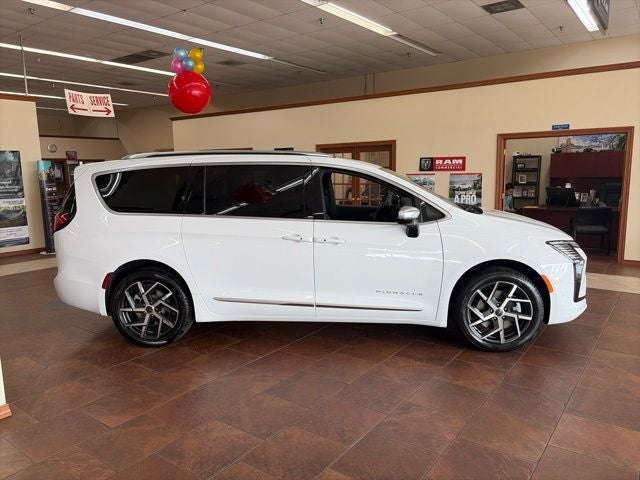 2027 Chrysler Pacifica PACIFICA PINNACLE AWD
