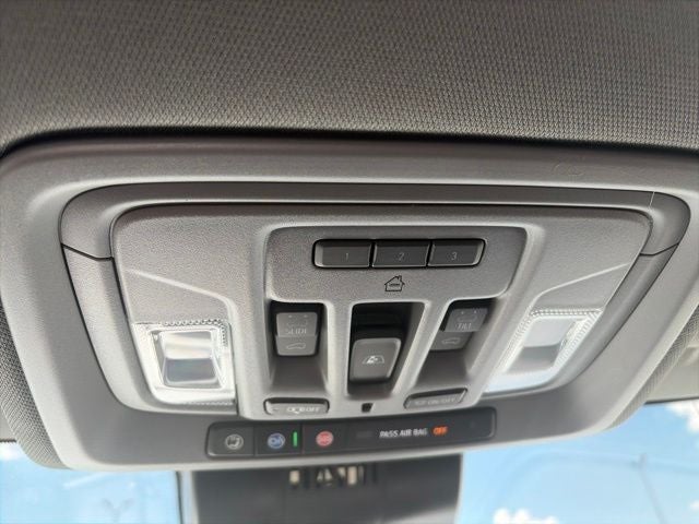 2024 Chevrolet Silverado 1500 4WD Crew Cab Short Bed LTZ