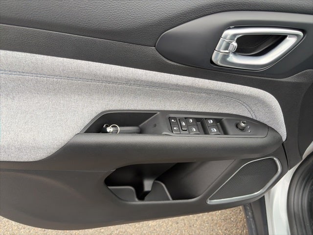 2026 Jeep Compass COMPASS LATITUDE 4X4