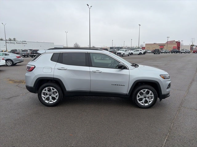 2026 Jeep Compass COMPASS LATITUDE 4X4