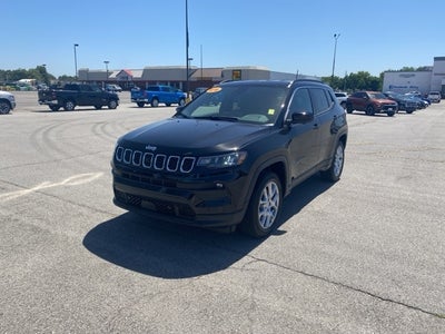 2024 Jeep Compass COMPASS LATITUDE LUX 4X4