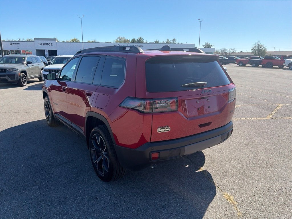 2027 Jeep Cherokee CHEROKEE LIMITED 4X4