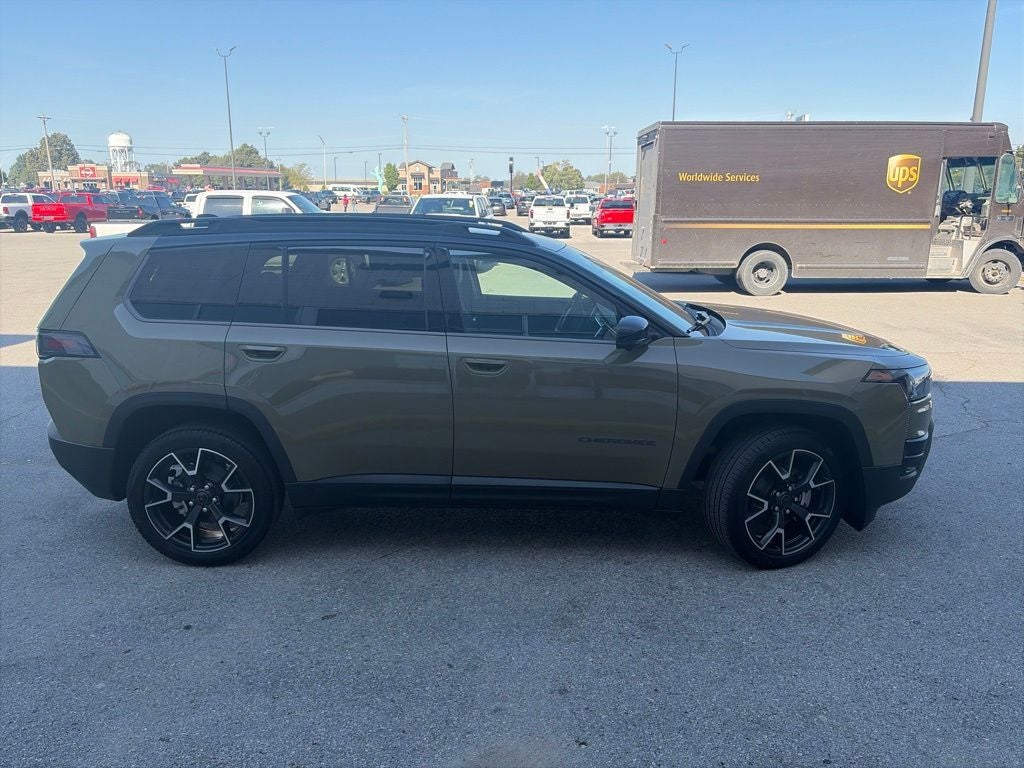 2026 Jeep Cherokee CHEROKEE OVERLAND 4X4