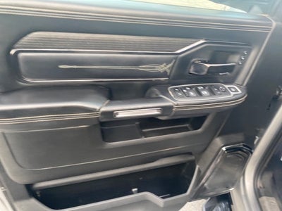 2022 RAM 3500 Limited Crew Cab 4x4 6'4' Box