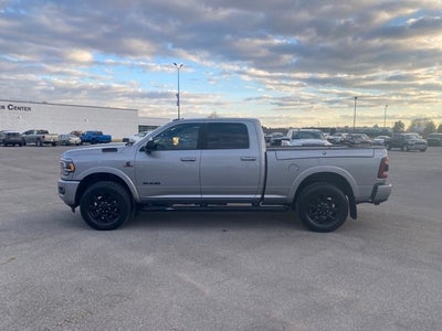 2022 RAM 3500 Limited Crew Cab 4x4 6'4' Box