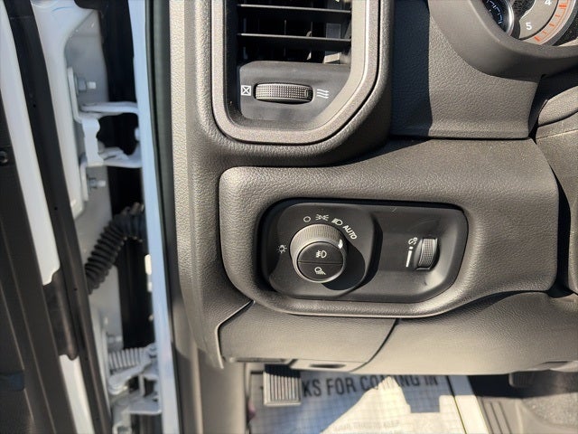 2025 RAM Ram 2500 RAM 2500 TRADESMAN CREW CAB 4X4 6'4' BOX