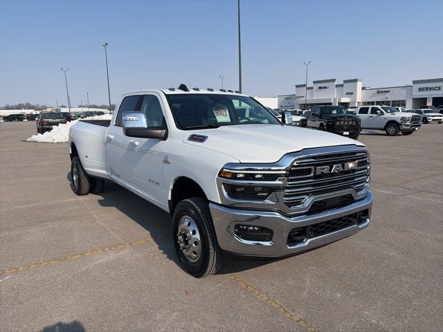 2026 RAM Ram 3500 RAM 3500 LARAMIE CREW CAB 4X4 8' BOX