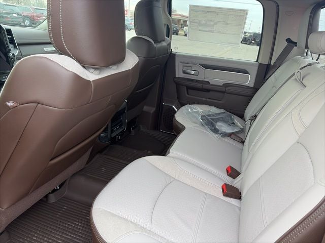 2026 RAM Ram 3500 RAM 3500 LARAMIE CREW CAB 4X4 8' BOX