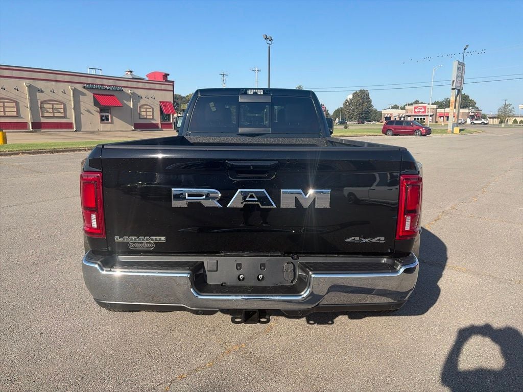 2027 RAM Ram 3500 RAM 3500 LARAMIE CREW CAB 4X4 8' BOX