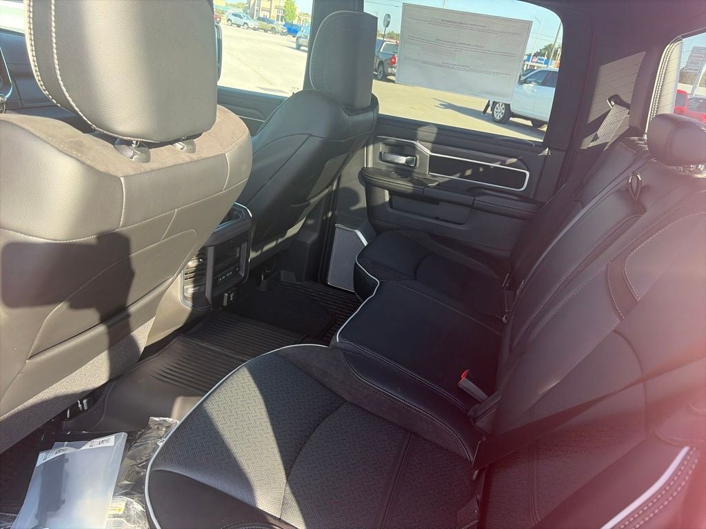 2026 RAM Ram 3500 RAM 3500 LARAMIE CREW CAB 4X4 8' BOX