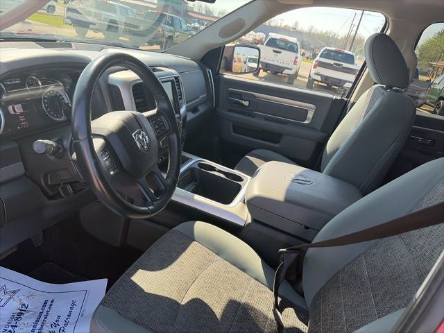 2017 RAM 1500 Big Horn Crew Cab 4x4 5'7' Box