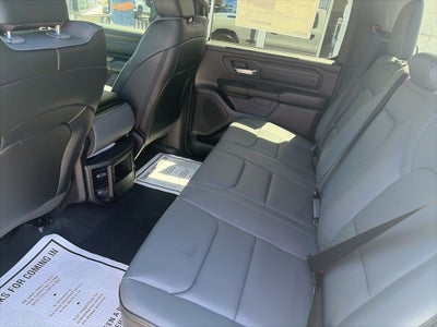 2026 RAM Ram 1500 RAM 1500 TRADESMAN CREW CAB 4X4 5'7' BOX