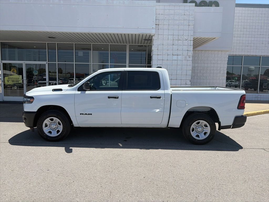 2026 RAM Ram 1500 RAM 1500 TRADESMAN CREW CAB 4X4 5'7' BOX