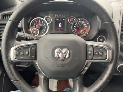 2025 RAM Ram 1500 RAM 1500 TRADESMAN CREW CAB 4X4 5'7' BOX