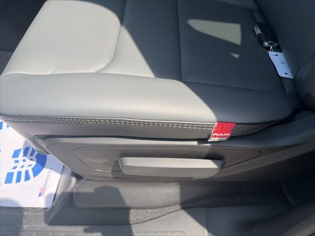 2026 RAM Ram 1500 RAM 1500 TRADESMAN CREW CAB 4X4 5'7' BOX