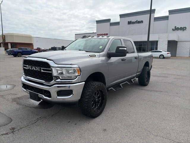 2023 RAM 2500 Tradesman Crew Cab 4x4 6'4' Box