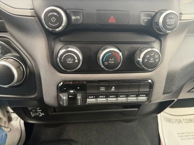 2023 RAM 2500 Tradesman Crew Cab 4x4 6'4' Box