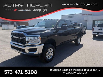 2024 RAM 2500 Tradesman Crew Cab 4x4 6'4' Box