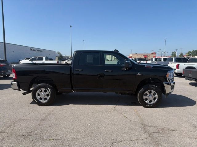 2024 RAM 2500 Tradesman Crew Cab 4x4 6'4' Box