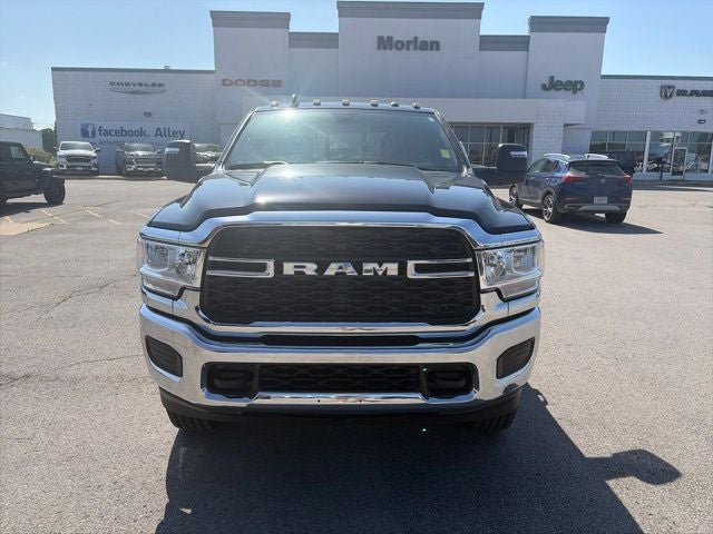 2024 RAM 2500 Tradesman Crew Cab 4x4 6'4' Box