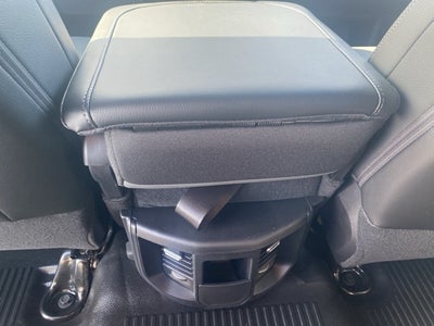 2024 RAM 2500 Tradesman Crew Cab 4x4 6'4' Box