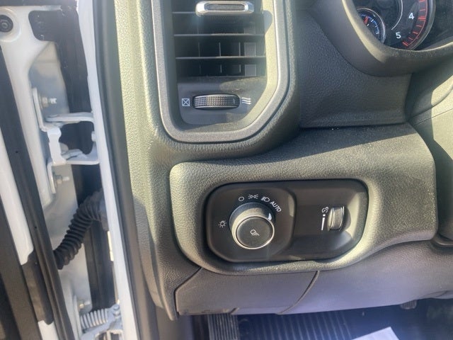 2024 RAM 2500 Tradesman Crew Cab 4x4 6'4' Box