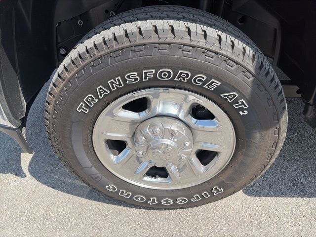 2024 RAM 2500 Tradesman Crew Cab 4x4 6'4' Box