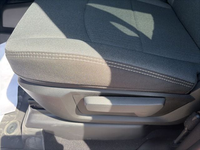 2024 RAM 2500 Tradesman Crew Cab 4x4 6'4' Box