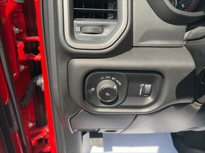 2024 RAM 2500 Tradesman Crew Cab 4x4 6'4' Box