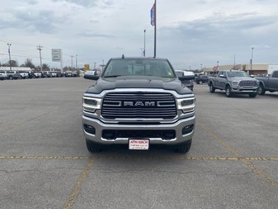 2021 RAM 2500 Laramie Crew Cab 4x4 6'4' Box
