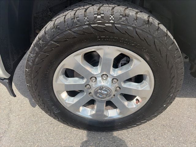 2022 RAM 2500 Laramie Crew Cab 4x4 6'4' Box
