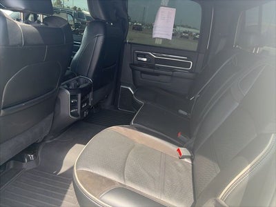 2022 RAM 2500 Laramie Crew Cab 4x4 6'4' Box