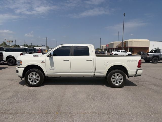2022 RAM 2500 Laramie Crew Cab 4x4 6'4' Box