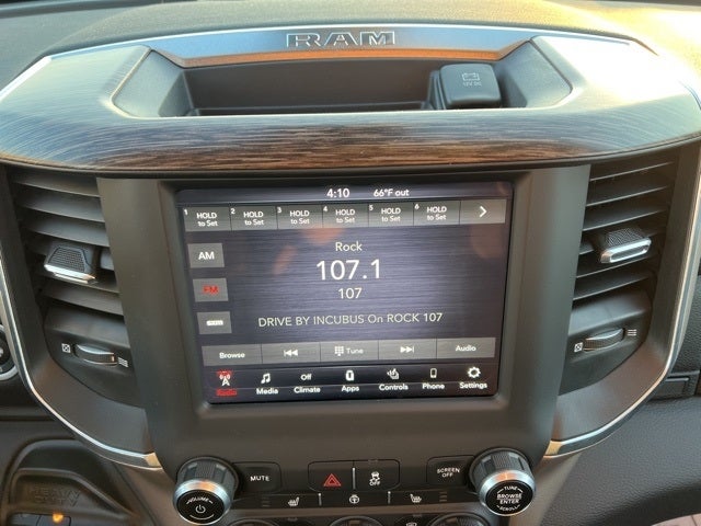 2021 RAM 2500 Laramie Crew Cab 4x4 6'4' Box